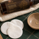 Faut il rincer l'eau micellaire avant rinçage maquillage peaux sensibles