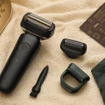 Rasoir électrique pour femme sur serviette, peau sensible et sous la douche